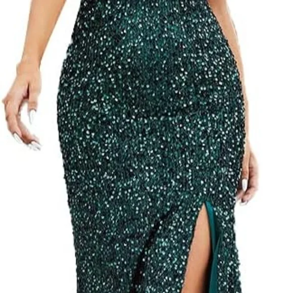 Giffniseti Emerald Green Sequins Maxi Formal Evening Gown - Picture 2 of 3